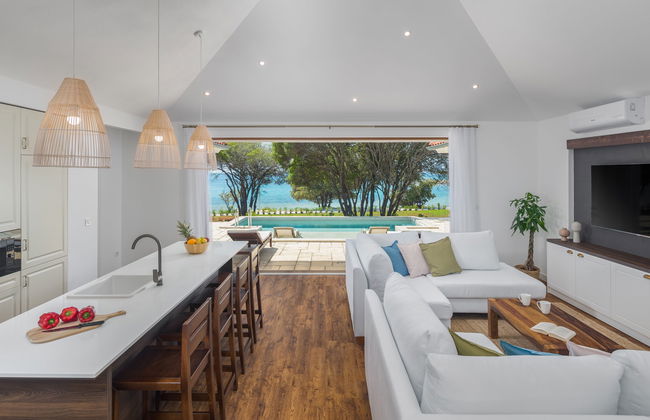 Casa de 3 quartos em Bale com piscina privada e jardim - Foto 9