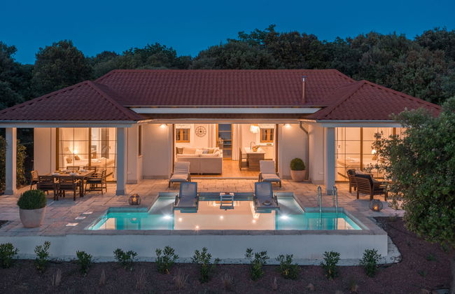 Casa de 3 quartos em Bale com piscina privada e jardim - Foto 18