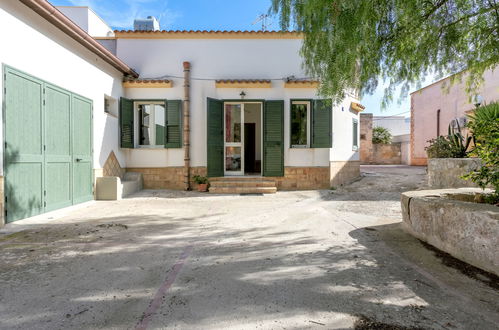 Photo 26 - Maison de 2 chambres à Marsala avec terrasse et vues à la mer