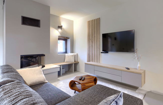 Casa de 3 quartos em Tinjan com piscina privada e terraço - Foto 3