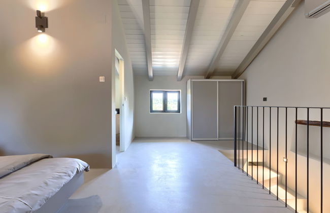 Casa de 3 quartos em Tinjan com piscina privada e terraço - Foto 21