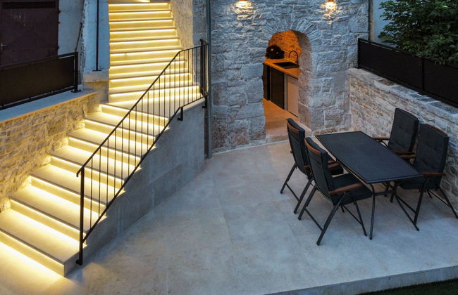 Casa de 3 quartos em Tinjan com piscina privada e terraço - Foto 32