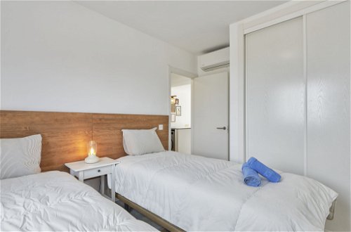 Foto 25 - Appartamento con 2 camere da letto a Casares con piscina e vista mare