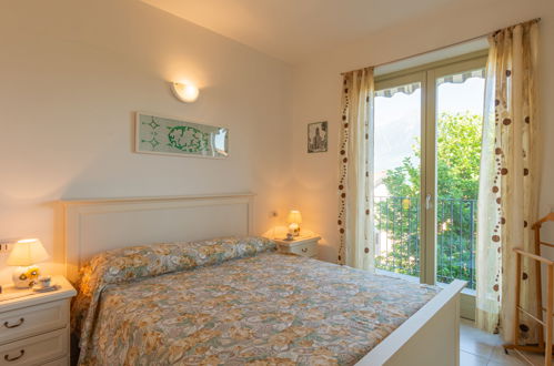 Foto 4 - Appartamento con 2 camere da letto a Gravedona ed Uniti con vista sulle montagne