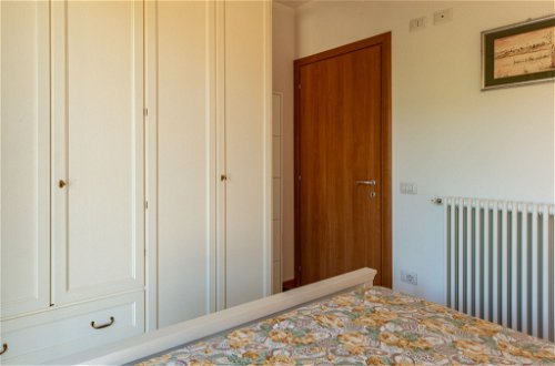 Foto 13 - Apartment mit 2 Schlafzimmern in Gravedona ed Uniti mit blick auf die berge