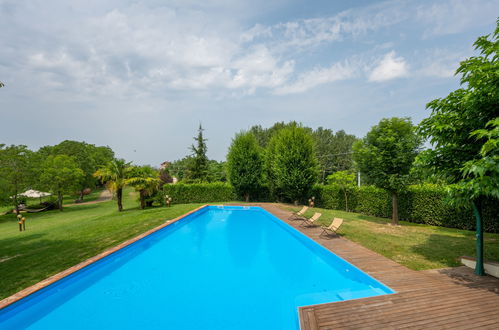 Photo 32 - Appartement de 3 chambres à Monteu Roero avec piscine privée et jardin