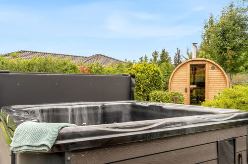 Photo 10 - Maison de 11 chambres à Hadsund avec piscine privée et terrasse