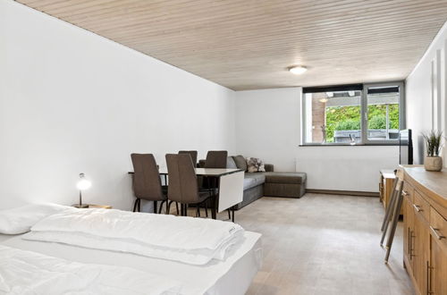 Photo 18 - Maison de 11 chambres à Hadsund avec piscine privée et terrasse
