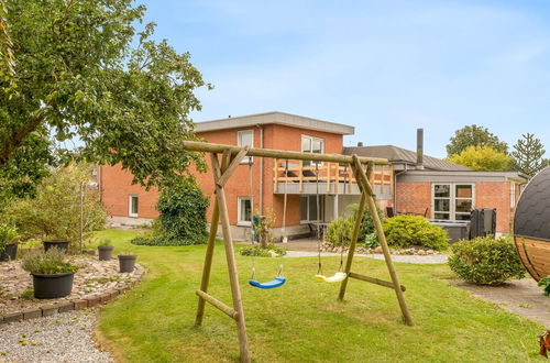 Photo 1 - Maison de 11 chambres à Hadsund avec piscine privée et terrasse