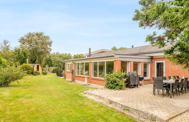 Casa de 11 quartos em Hadsund com piscina privada e terraço - Foto 11