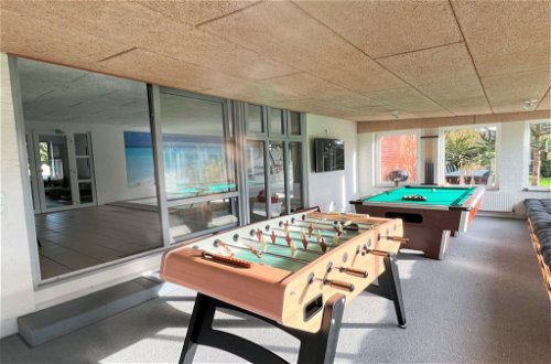 Foto 4 - Casa de 11 quartos em Hadsund com piscina privada e terraço