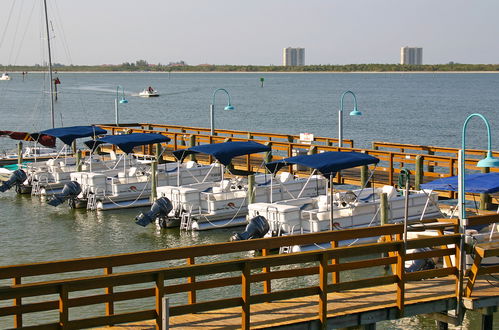 Foto 19 - Apartment mit 2 Schlafzimmern in Fort Myers Beach mit schwimmbad und blick aufs meer