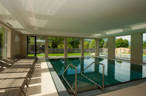 Photo 23 - Maison de 2 chambres à Hermagor-Pressegger See avec piscine et vues sur la montagne