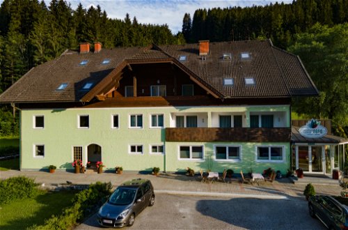 Photo 10 - 2 bedroom Apartment in Afritz am See with garden and mountain view