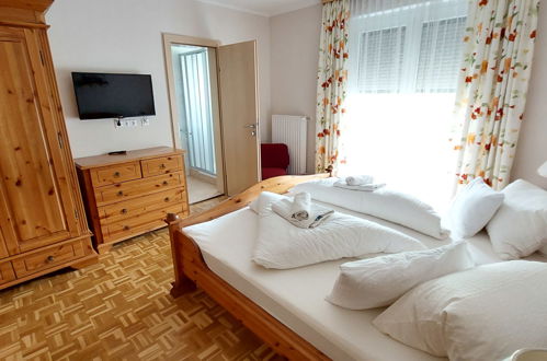 Foto 4 - Apartamento de 2 quartos em Velden am Wörther See com jardim e vista para a montanha