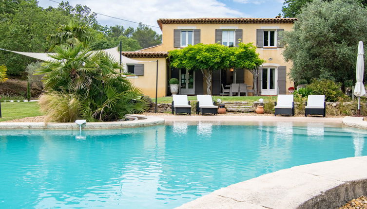 Photo 1 - Maison de 3 chambres à Tourves avec piscine privée et terrasse