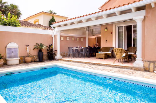 Photo 32 - 5 bedroom House in Oliva with private pool and garden