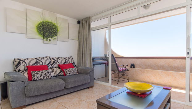 3 bedroom Apartment in Arona with terrace - Photo 2