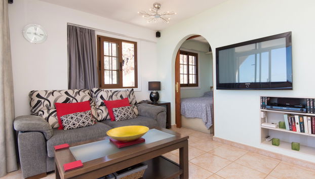 3 bedroom Apartment in Arona with terrace - Photo 3