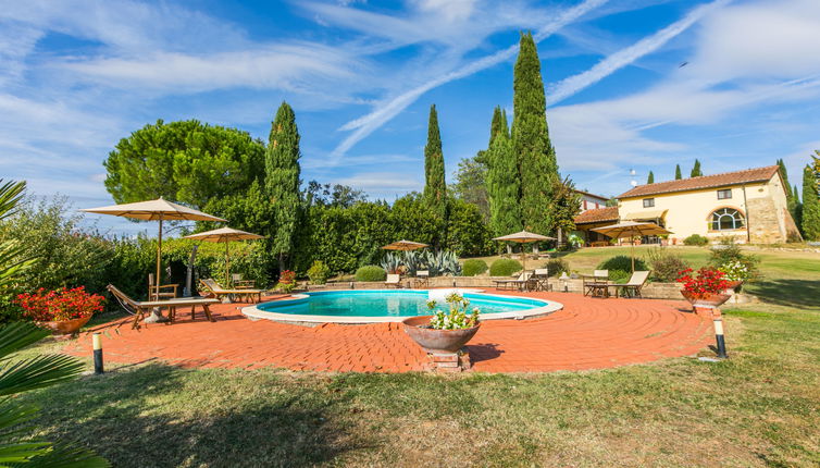 Foto 1 - Casa con 5 camere da letto a Vinci con piscina privata e giardino