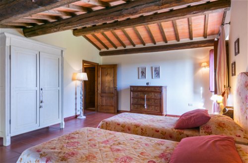 Foto 25 - Casa con 5 camere da letto a Vinci con piscina privata e giardino