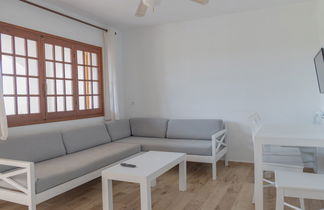 Photo 2 - 2 bedroom Apartment in Alaior with garden and sea view