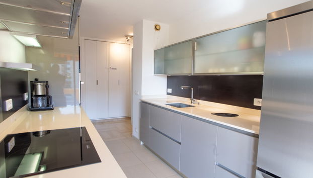 Apartamento de 4 quartos em Hyères com piscina e jardim - Foto 3