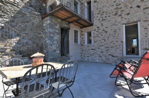 Foto 32 - Apartamento en Traona con terraza y vistas a la montaña