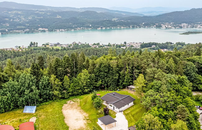 Casa de 4 quartos em Schiefling am Wörthersee com jardim e terraço - Foto 8