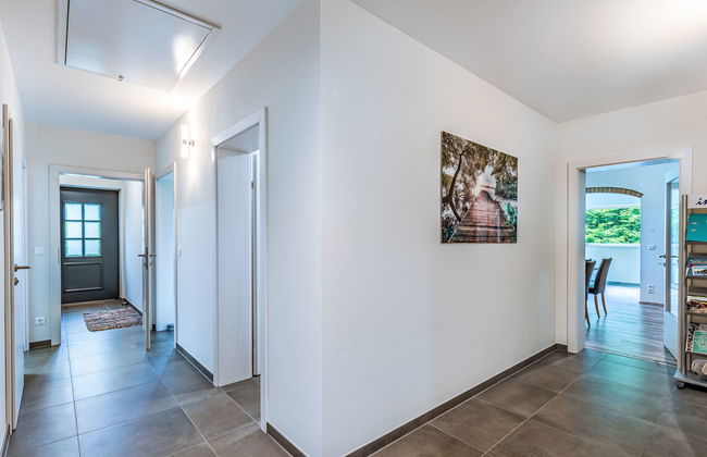 Casa de 4 quartos em Schiefling am Wörthersee com jardim e terraço - Foto 32