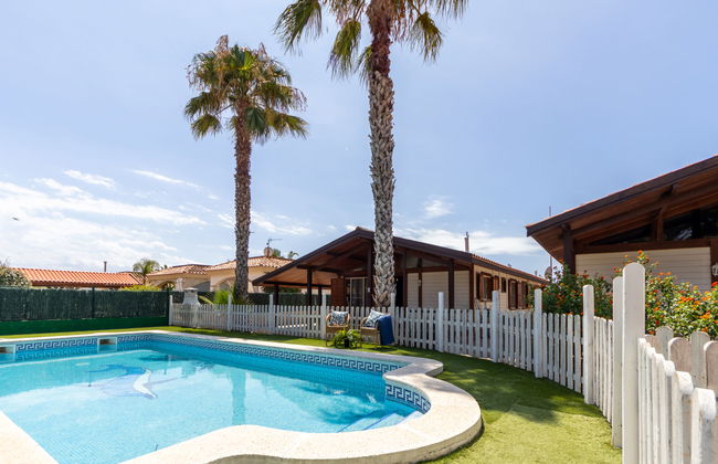 Casa de 3 quartos em Deltebre com piscina privada e jardim - Foto 2