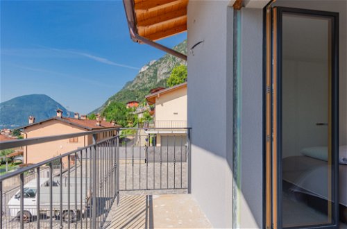 Foto 36 - Apartamento de 3 habitaciones en Porlezza con vistas a la montaña