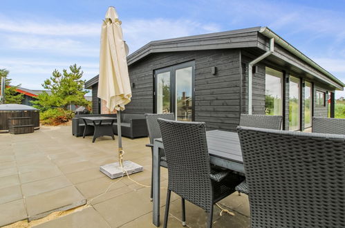 Photo 24 - Maison de 3 chambres à Hvide Sande avec terrasse et bain à remous