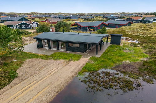 Foto 31 - Casa de 3 quartos em Hvide Sande com terraço e banheira de hidromassagem