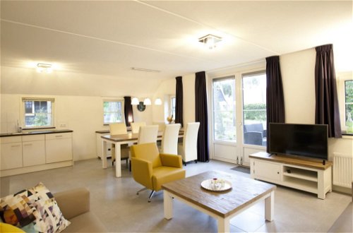 Photo 2 - 3 bedroom House in Arnhem with swimming pool and garden
