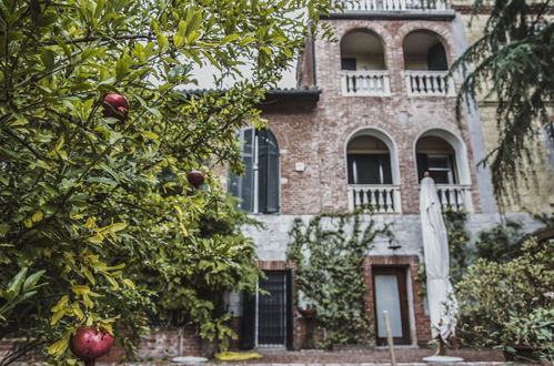 Foto 36 - Casa de 6 quartos em Ottiglio com piscina privada e jardim