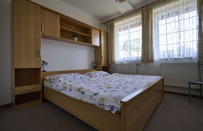 Apartamento de 2 quartos em Albrechtice v Jizerských horách com jardim - Foto 8