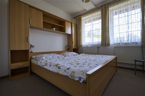 Foto 8 - Apartment mit 1 Schlafzimmer in Albrechtice v Jizerských horách mit blick auf die berge