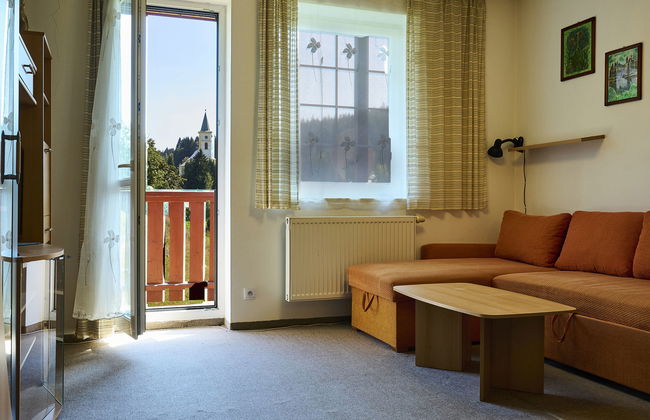 Apartamento de 2 quartos em Albrechtice v Jizerských horách com jardim - Foto 4
