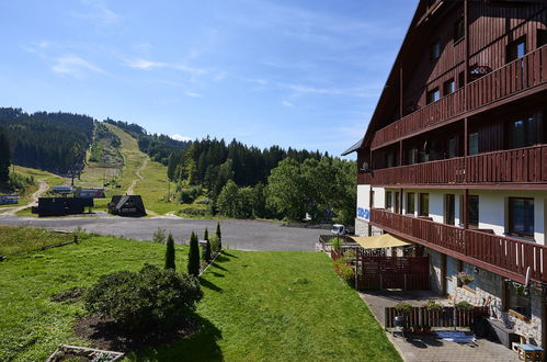 Foto 1 - Apartment mit 1 Schlafzimmer in Albrechtice v Jizerských horách mit blick auf die berge