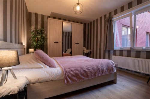 Foto 25 - Appartamento con 2 camere da letto a Blankenberge con vista mare