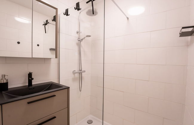 Amuzee with parking & lateral sea view - Foto 18