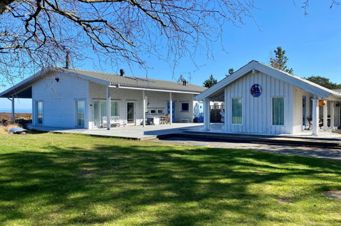 Photo 5 - Maison de 1 chambre à Vesterø Havn avec terrasse et sauna