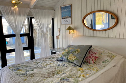 Photo 3 - Maison de 1 chambre à Vesterø Havn avec terrasse et sauna