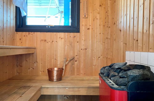 Photo 14 - Maison de 1 chambre à Vesterø Havn avec terrasse et sauna