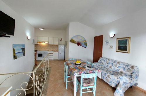 Foto 5 - Casa con 3 camere da letto a Aglientu con vista mare