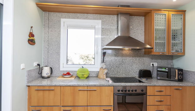 Apartamento de 2 habitaciones en San Jorge con piscina y jardín - Foto 4