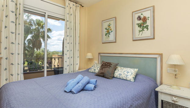 Apartamento de 2 habitaciones en San Jorge con piscina y jardín - Foto 5