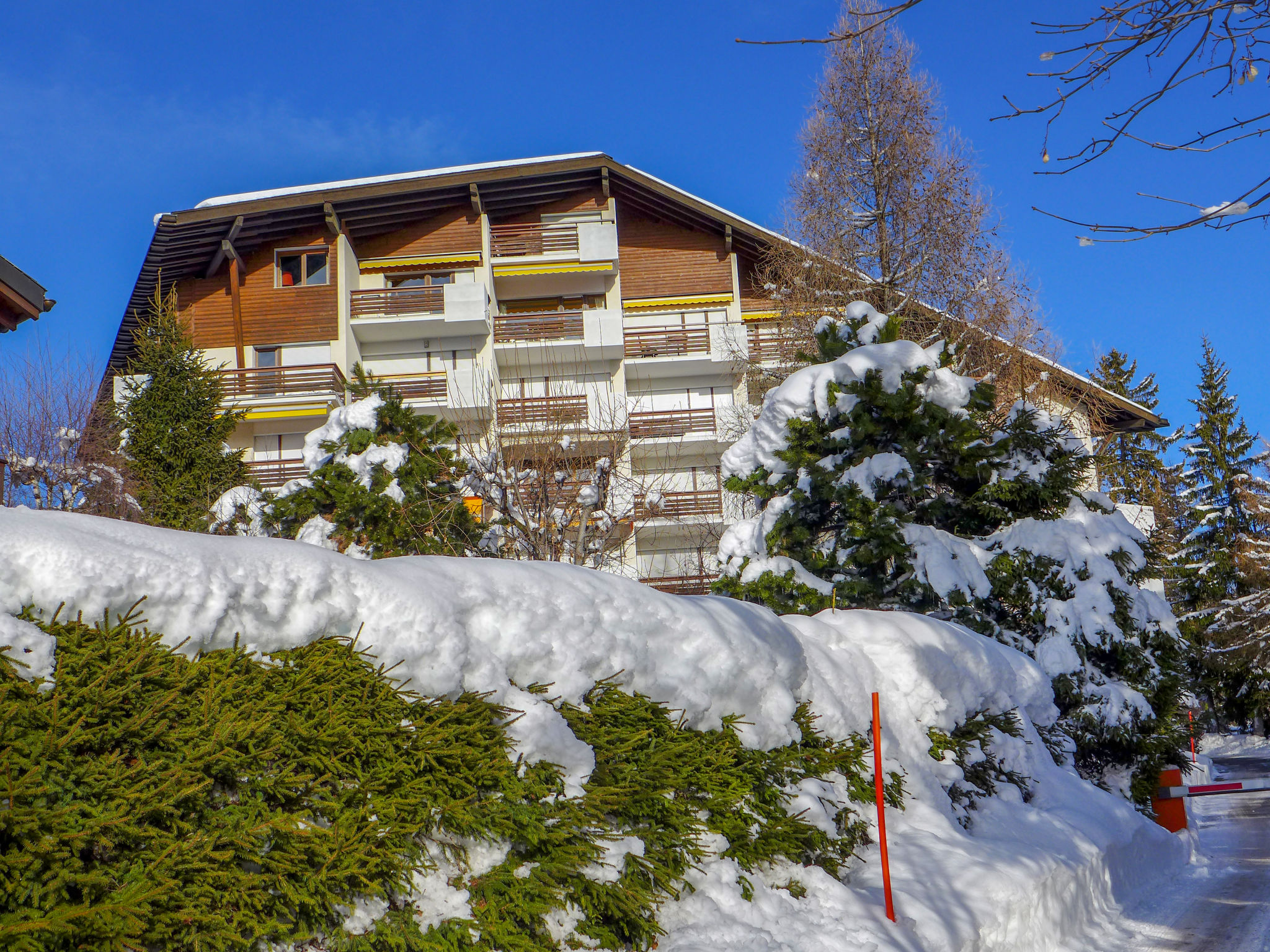 Photo 25 - Appartement de 1 chambre à Lens avec terrasse et vues sur la montagne