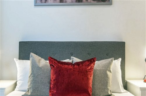 Foto 9 - Apartment mit 1 Schlafzimmer in Hounslow